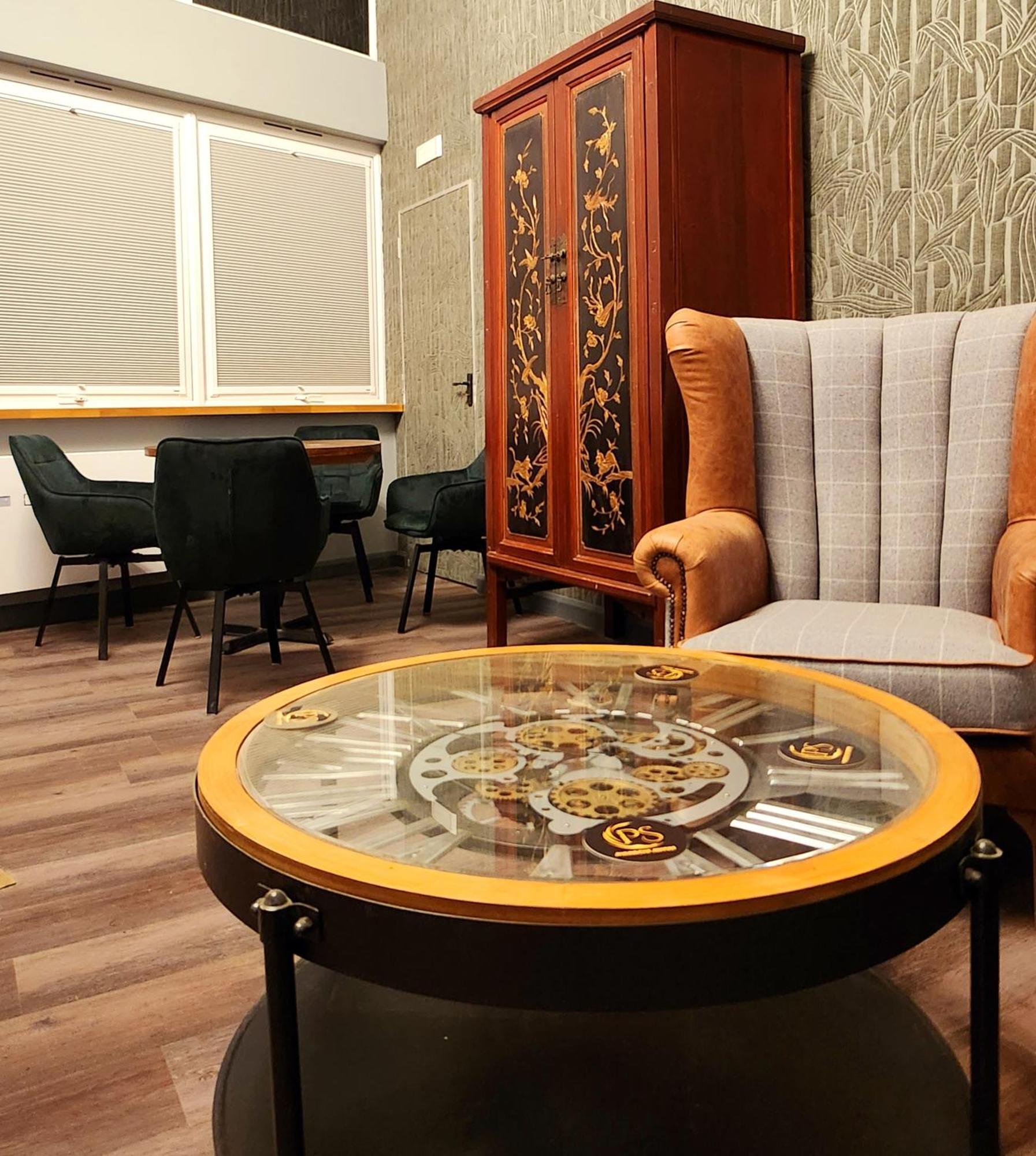 Pinnacle Suites Hotel Cowes  Eksteriør bilde