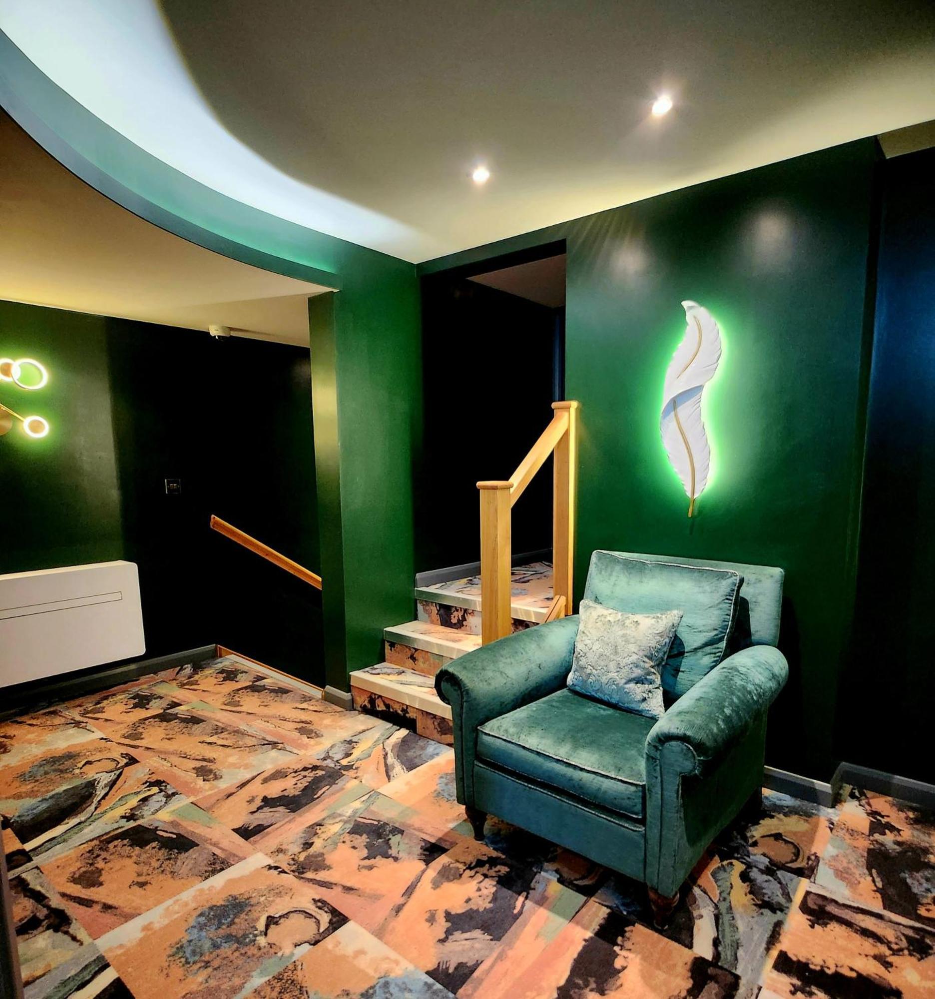 Pinnacle Suites Hotel Cowes  Eksteriør bilde