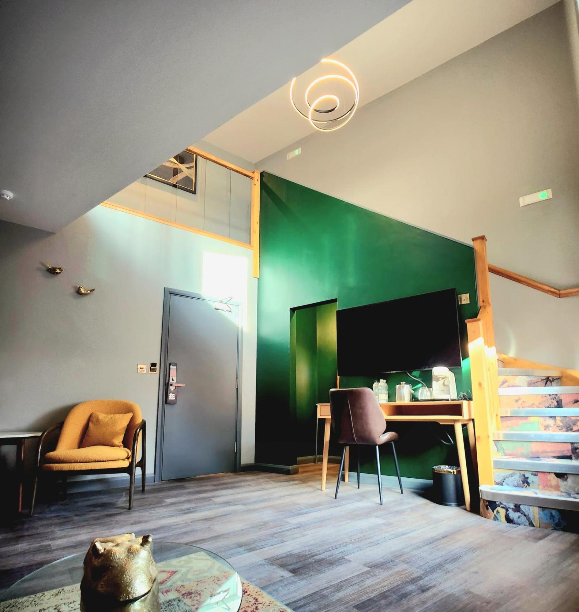 Pinnacle Suites Hotel Cowes  Eksteriør bilde