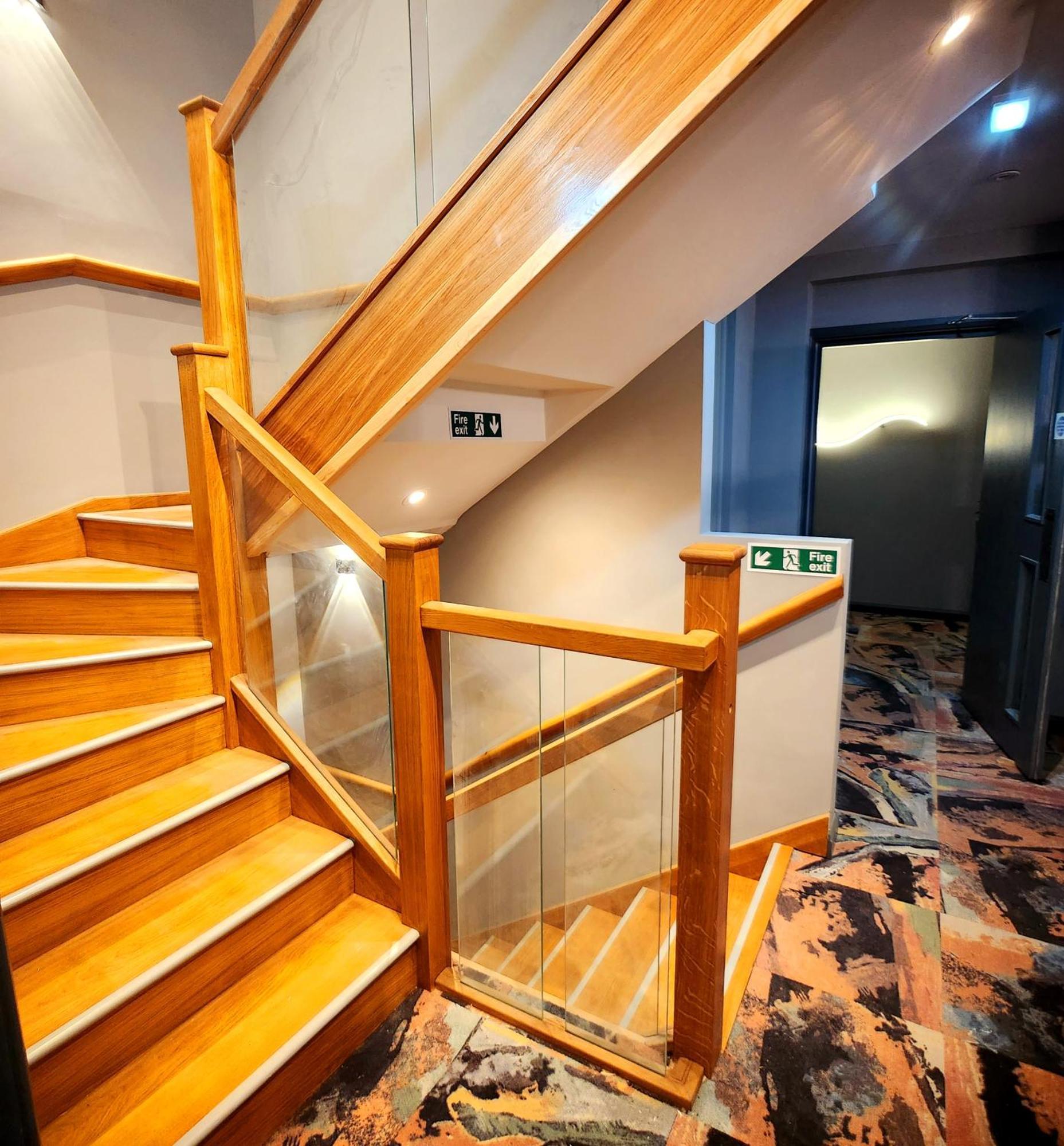 Pinnacle Suites Hotel Cowes  Eksteriør bilde