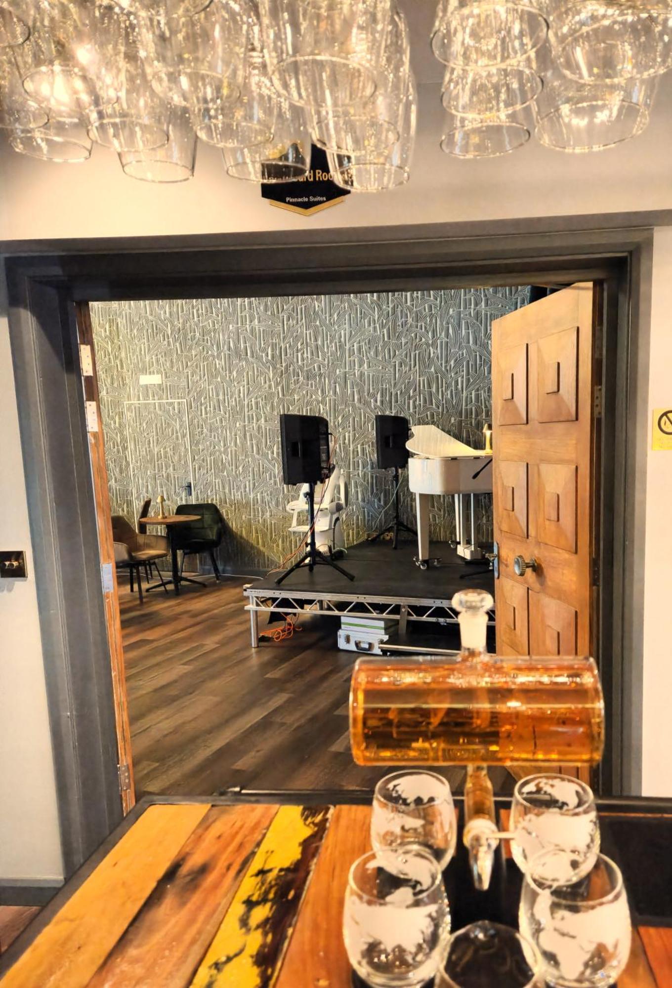 Pinnacle Suites Hotel Cowes  Eksteriør bilde